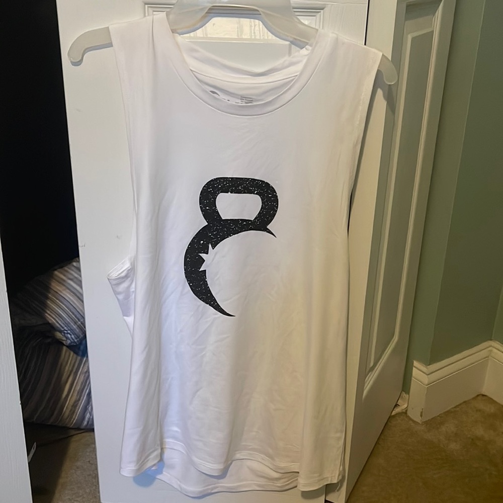 Zyia kettlebell tank